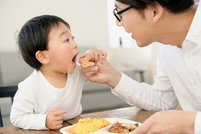 子育て中の食事の悩み・３つの要因